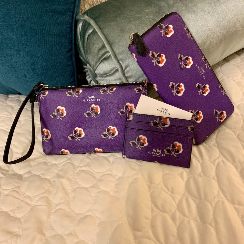 Coach beautiful purple Bramble Rose set